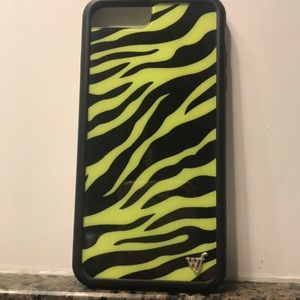 iPhone 7/8 Plus Wild Flower Case